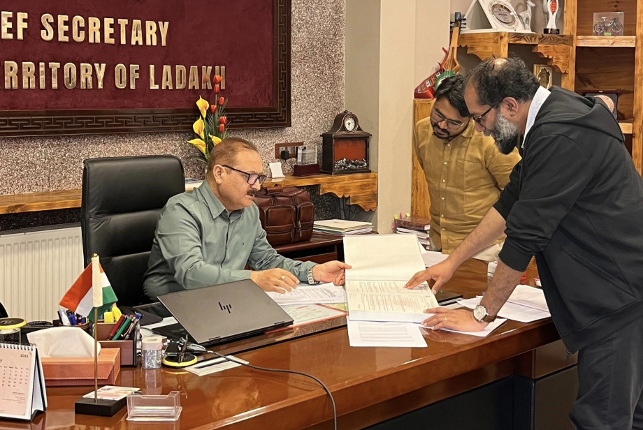Dr. Pawan Kotwal, Chief Secretary Ladakh, reviews referral of vacancies to Recruiting Boards
