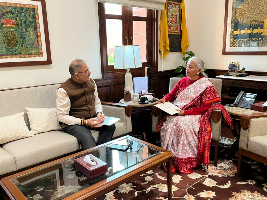 LG Kavinder Gupta meets Union Finance Minister, discusses Ladakh’s developmenta