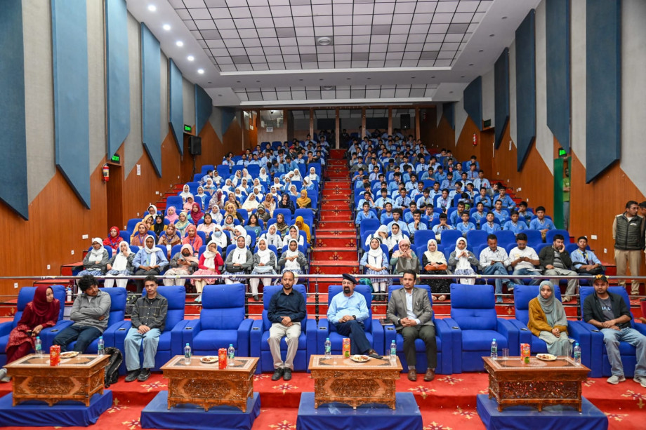 Shaheen academy organises career counselling program to empower youth in Kargil