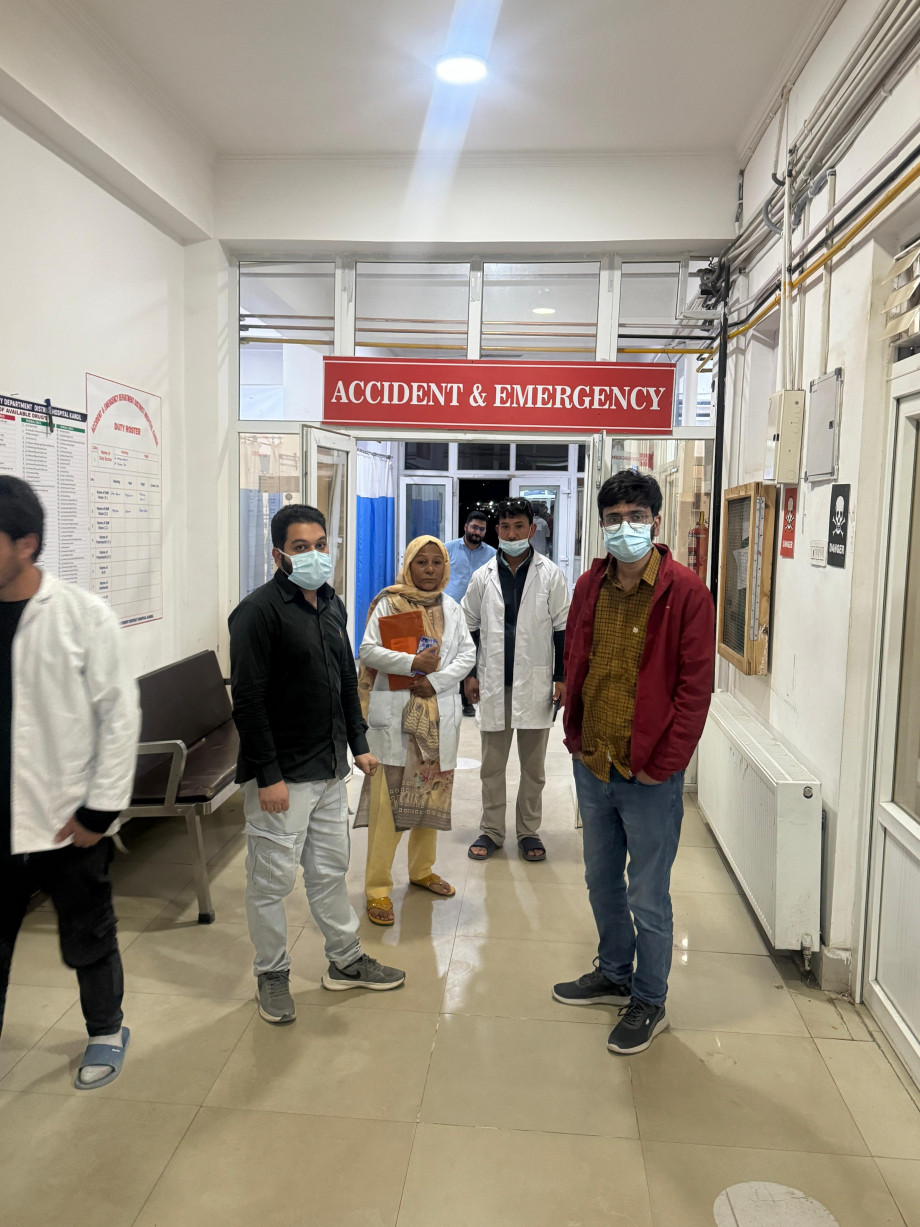 DC Kargil conducts midnight surprise inspection at district Hospital