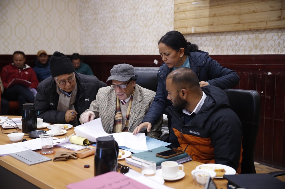 New Districts Committee meets with department heads to plan future development