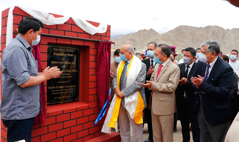 Chief Justice, Pankaj Mithal lays foundation stone  of new District Court Complex, Leh