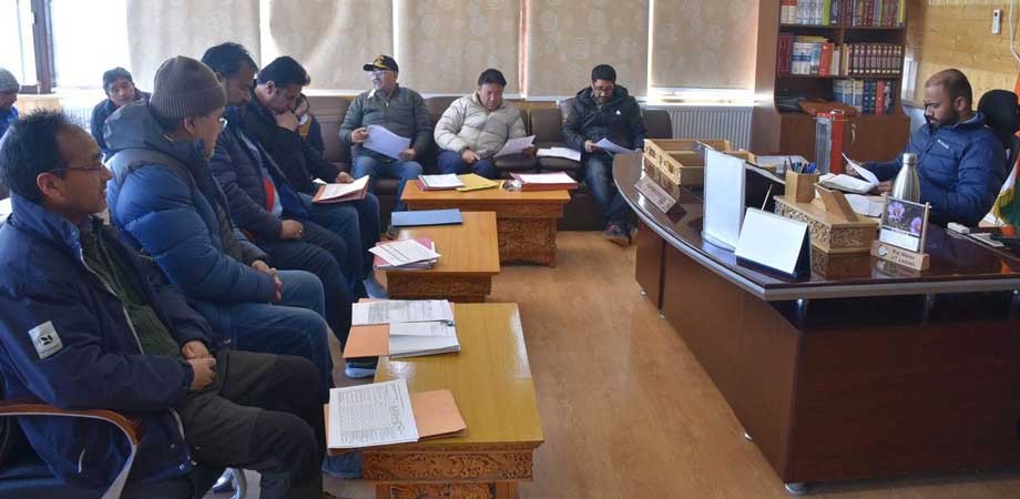 DC, Kargil, chairs expenditure review meeting of CAPEX budget 2022-23