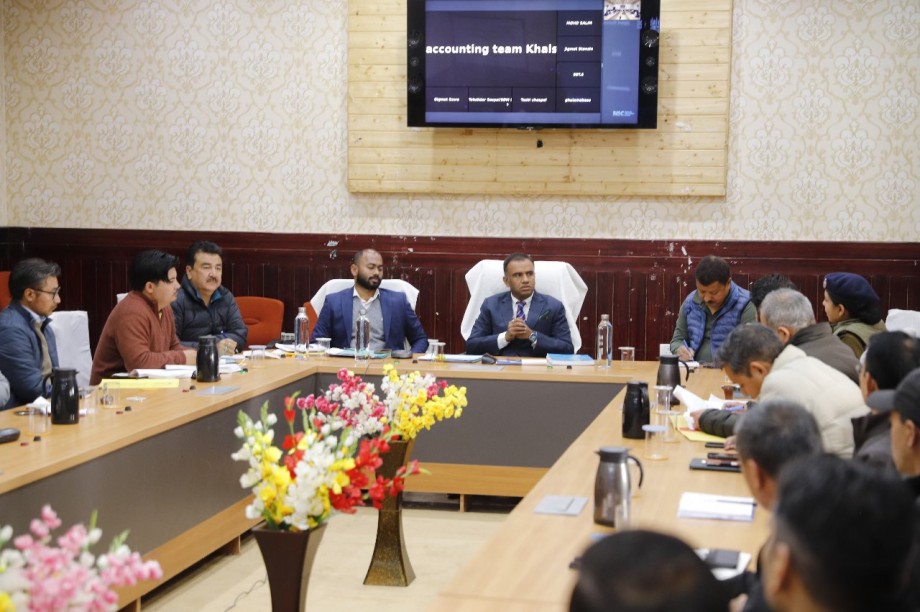 Expenditure Observer holds meeting with election officials 