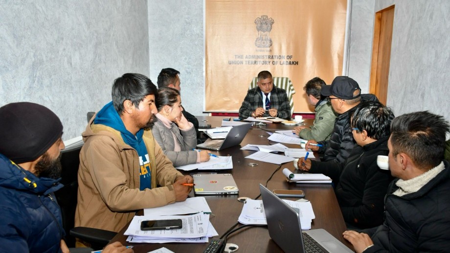 Administrative Secretary IT chairs discussion on electronics manufacturing cluster in Ladakh