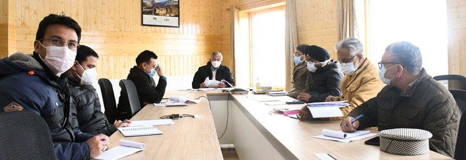 Advisor Ladakh stresses minimizing compliance burden for businesses and citizens