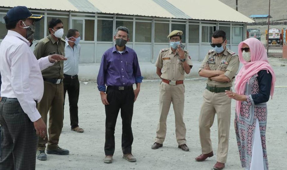 Surveillance team inspects quarantine centers, offices of HIMANK and VIJAYAK