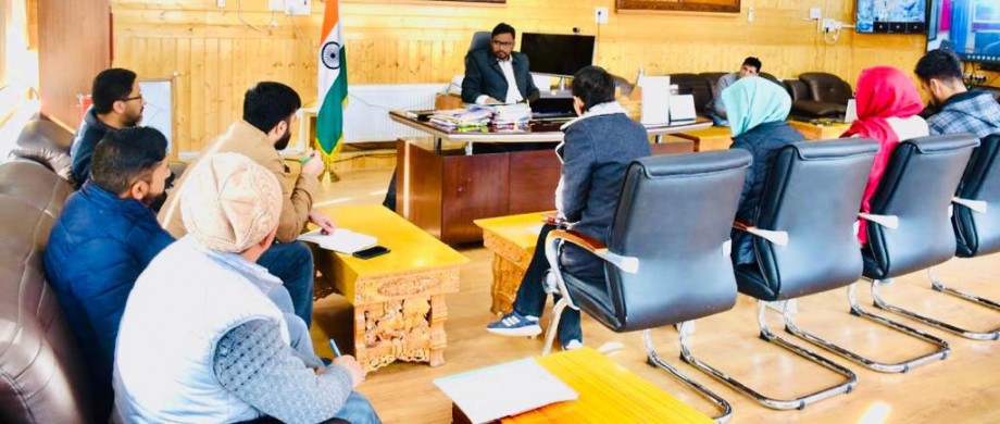 DC, Kargil, discusses implementation progress of PM Vishwakarma scheme