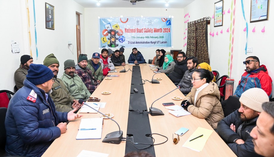 Ladakh Tribal Foundation organises brainstorming session on road safety