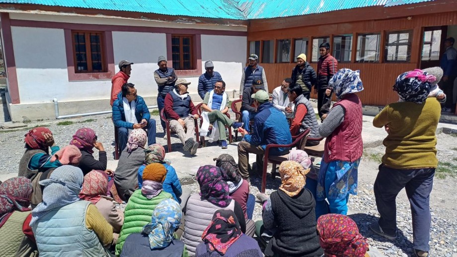 Director of Animal/Sheep Husbandry and Fisheries, Dr. Mohd Iqbal, Conducts Extensive Tour of Zanskar Valley