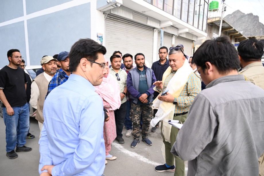 Secretary Amit Sharma assesses developmental activities in Zanskar