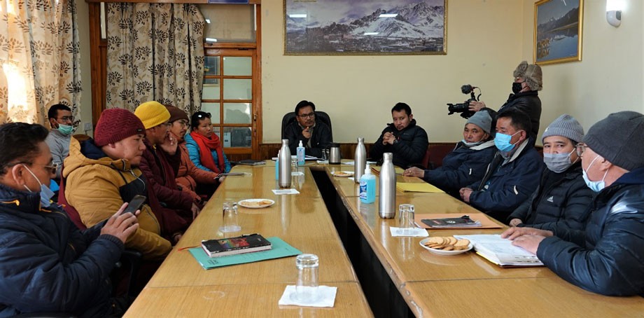 EC Tashi reviews preparation for mega plantation drive in Chushul