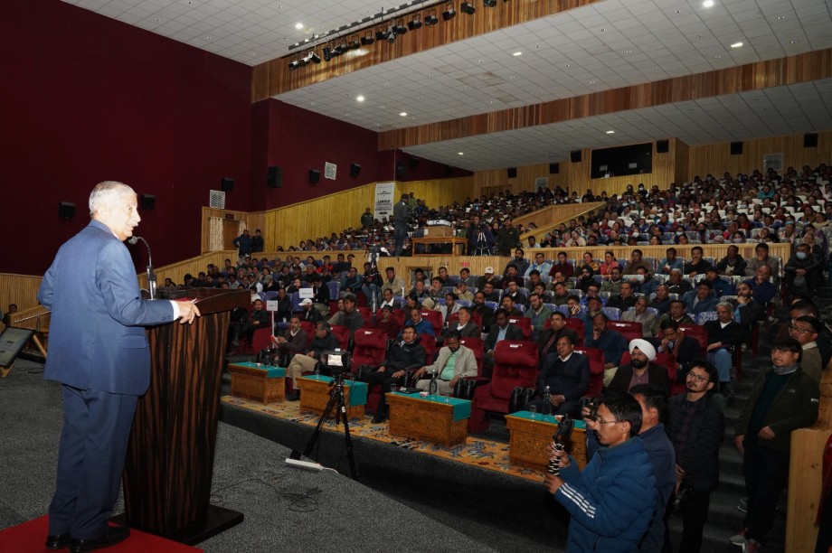 L-G launches Energy Efficiency Measures in Ladakh event