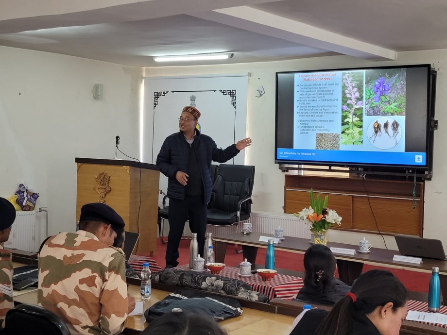 ICRE-HFRI Shimla imparts training on cold desert medicinal plants