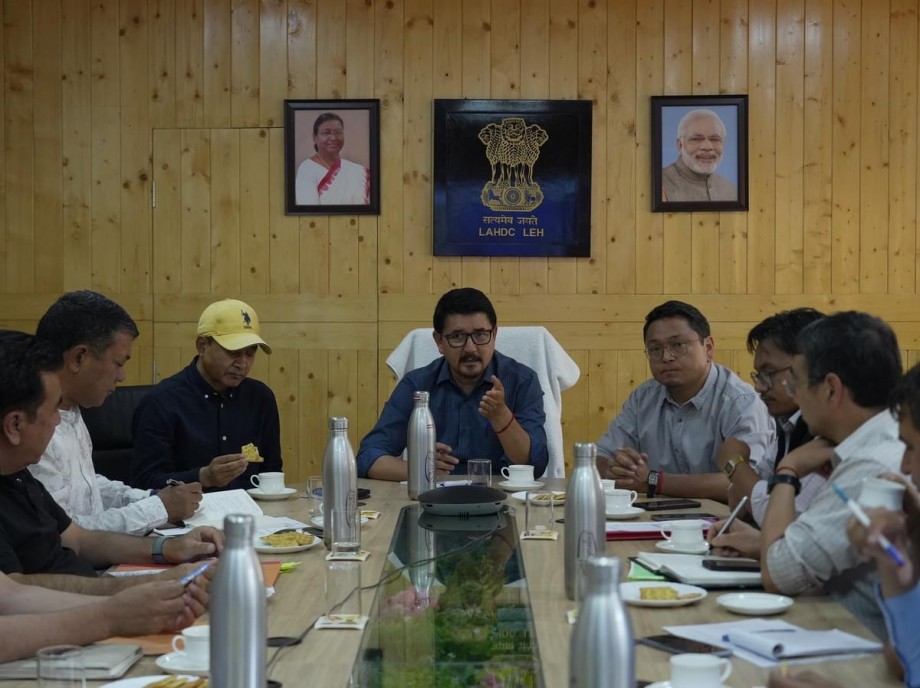 CEC Tashi Gyalson reviews progress of key development projects in Leh district