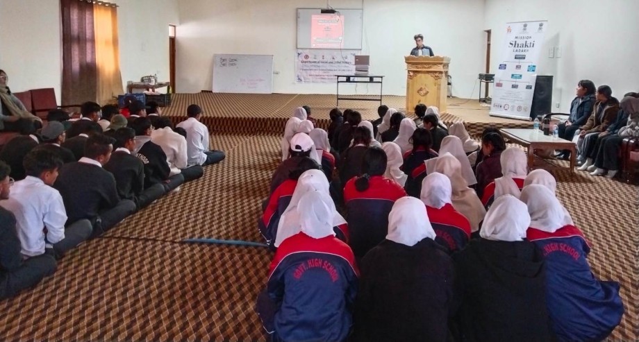 Celebrating girl power: Mission Shakti marks International Day of the Girl Child in Leh
