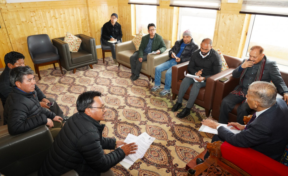 Changthang leaders seek emergency aid for livestock after heavy snowfall