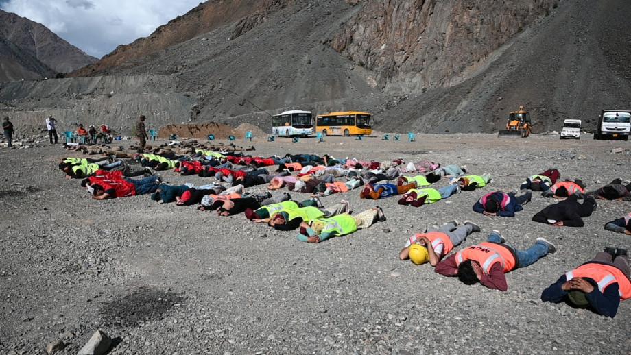 Civil defence mock drill successfully conducted in Kargil