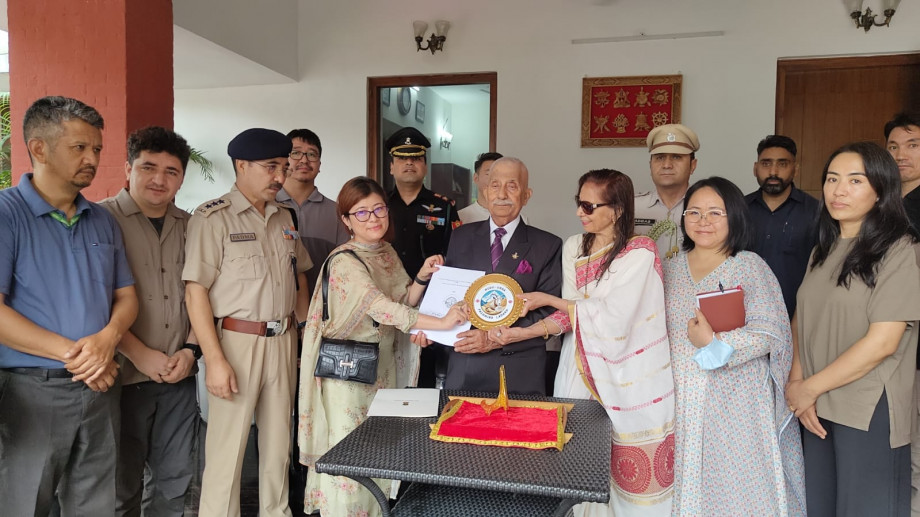 L-G BD Mishra launches 'Mudu Unna' Pashmina logo for Ladakh women SHGs in Delhi