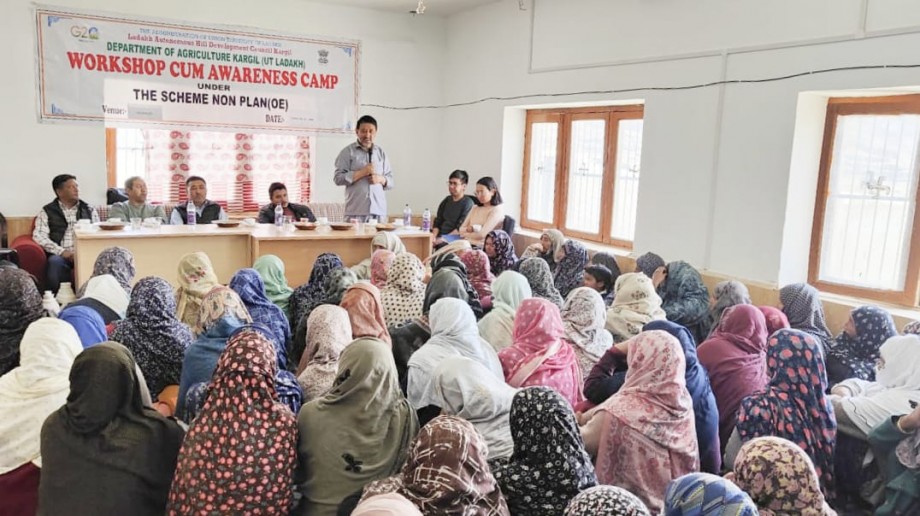 Kargil Agriculture Department organises training on Buckwheat cultivation and organic farming