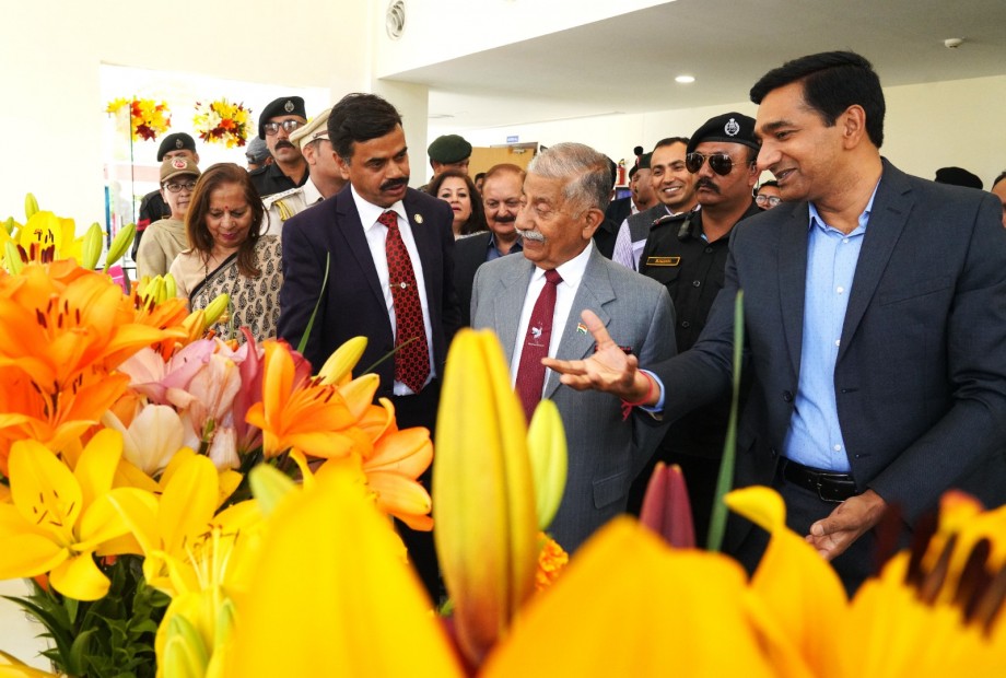 Pushp Krishi Mela held in Leh under CSIR Floriculture Mission II