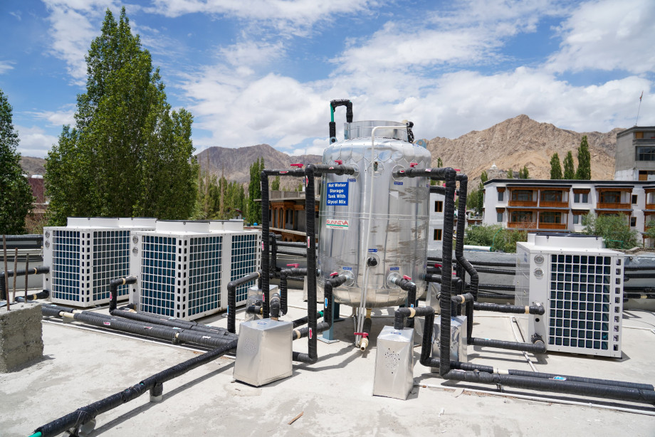 DG, Bureau of Energy Efficiency inaugurates pilot heat pump project in Leh